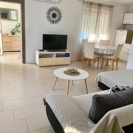 Luxury Apartment Cairos 特罗吉尔 外观 照片