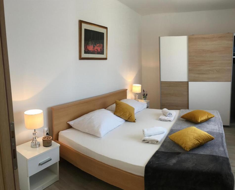 Luxury Apartment Cairos 特罗吉尔 外观 照片