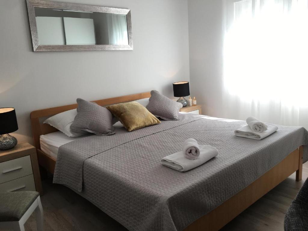 Luxury Apartment Cairos 特罗吉尔 外观 照片