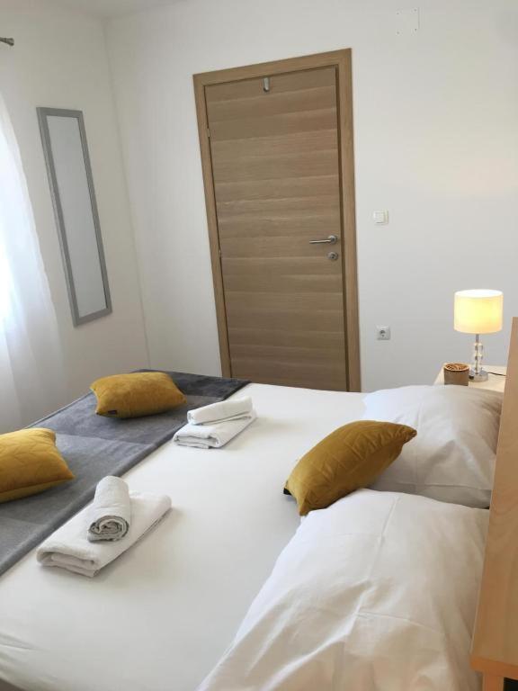 Luxury Apartment Cairos 特罗吉尔 外观 照片
